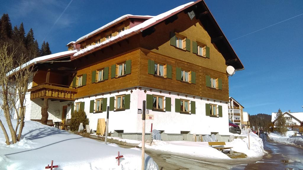 Gastehaus " Lehbach " Hotel Riezlern Buitenkant foto